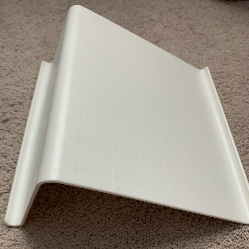 2 Ikea iPad stand